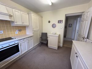 Photo 9- click for photo gallery